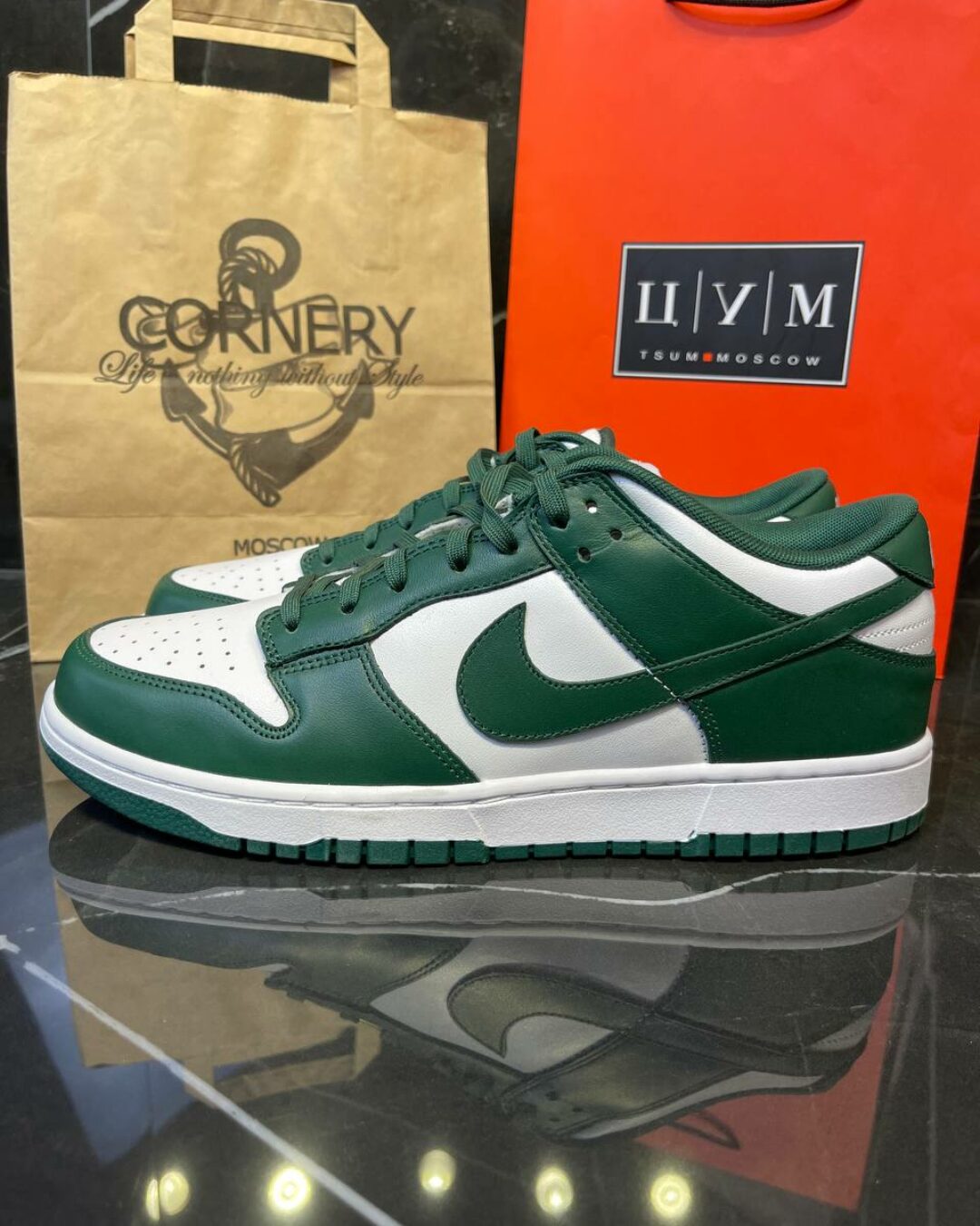 Кеды Nike Dunk Low Michigan State