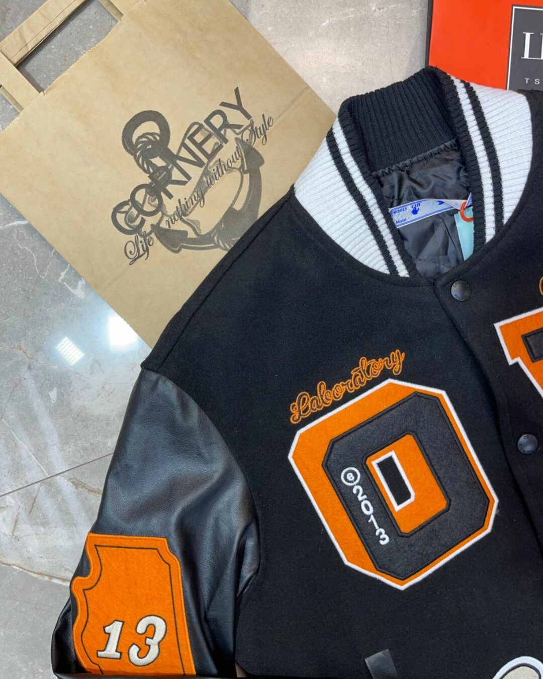 Бомбер Off White