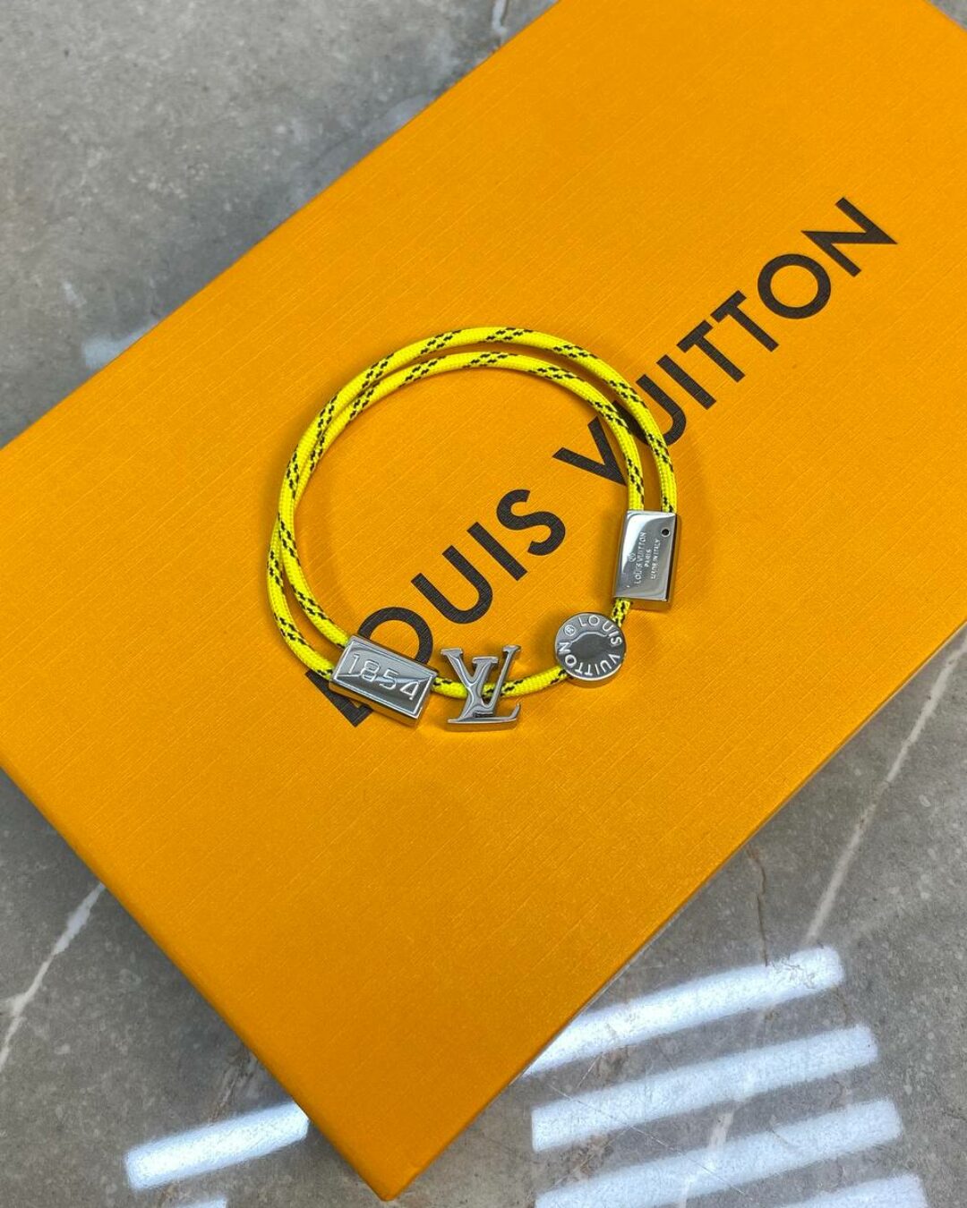 Браслет Louis Vuitton