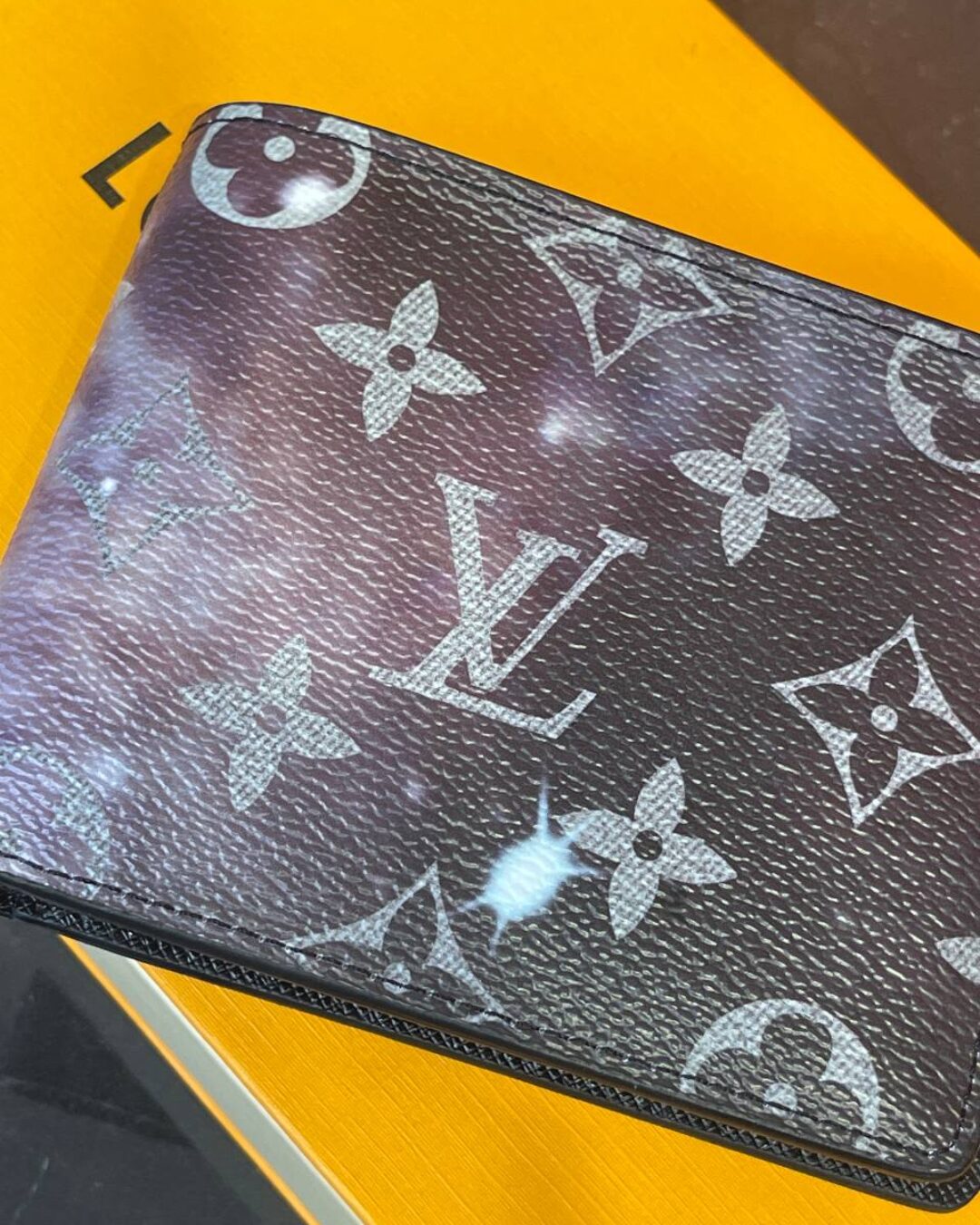 Кошелёк Louis Vuitton