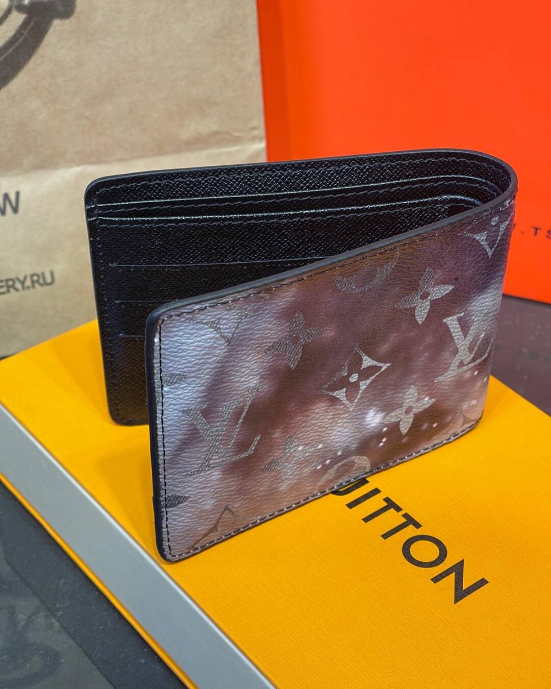 Кошелёк Louis Vuitton