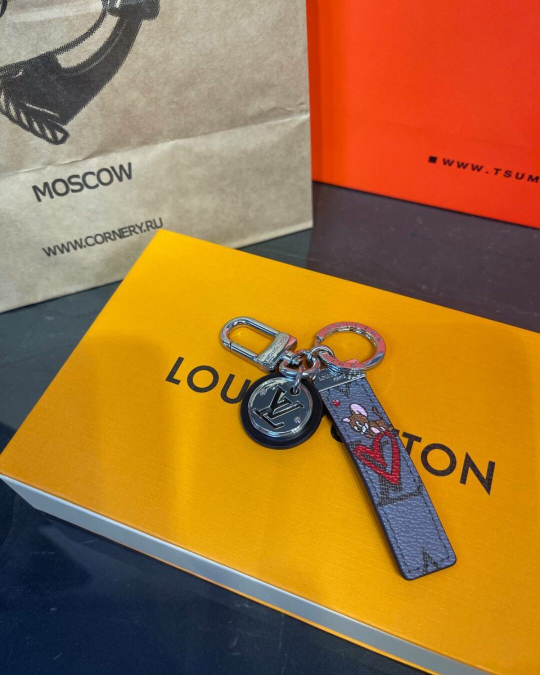 Брелок Louis Vuitton