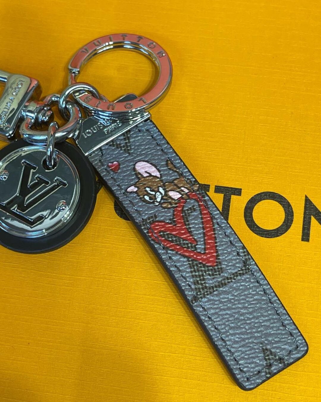 Брелок Louis Vuitton
