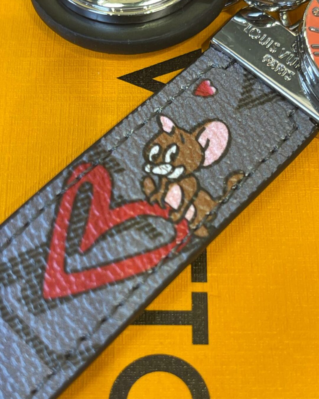 Брелок Louis Vuitton