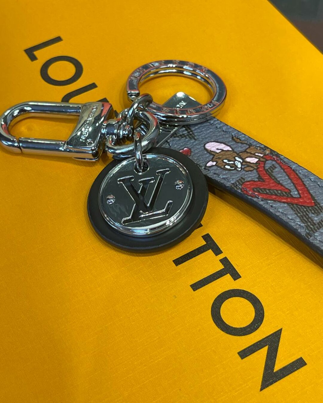 Брелок Louis Vuitton