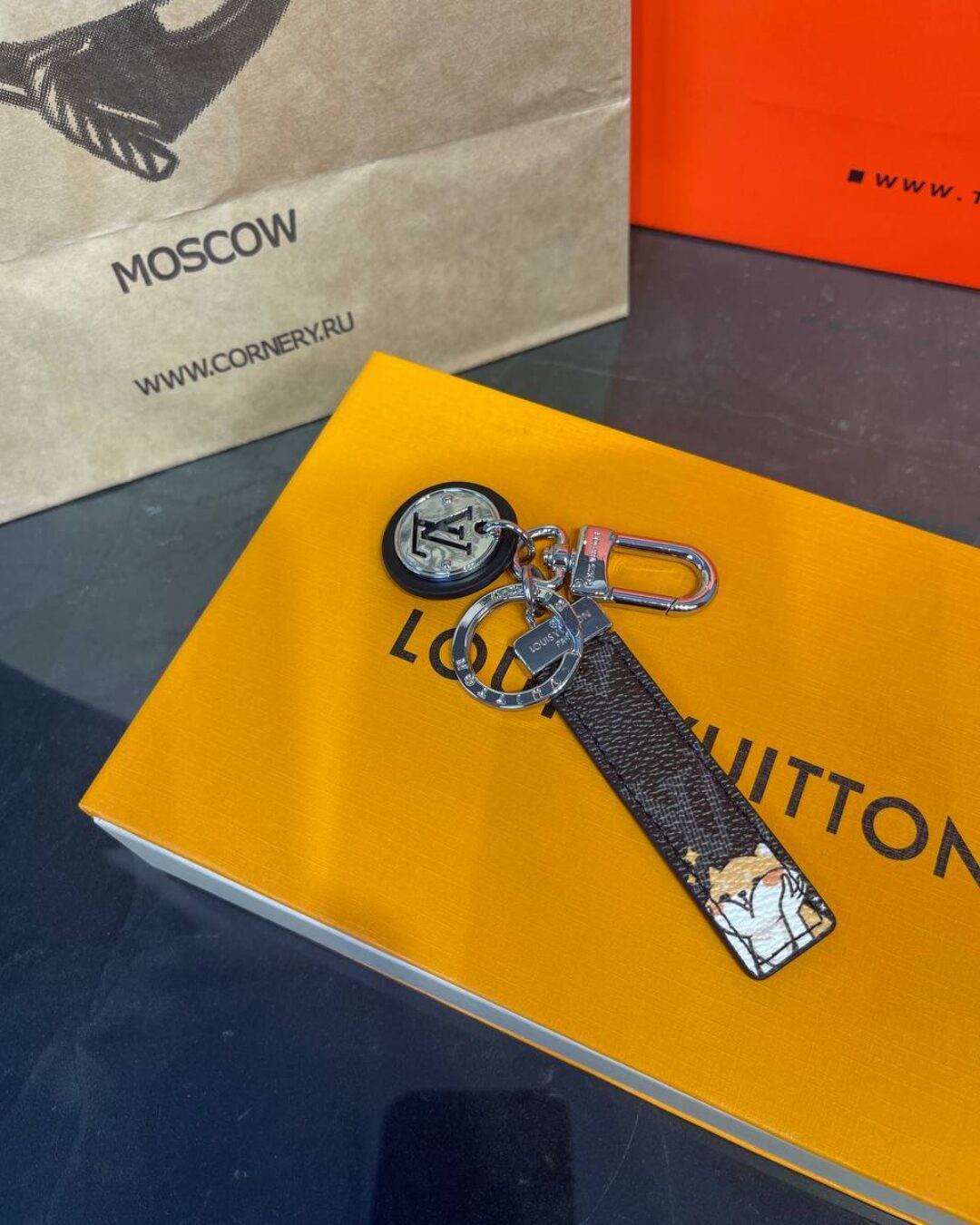 Брелок Louis Vuitton