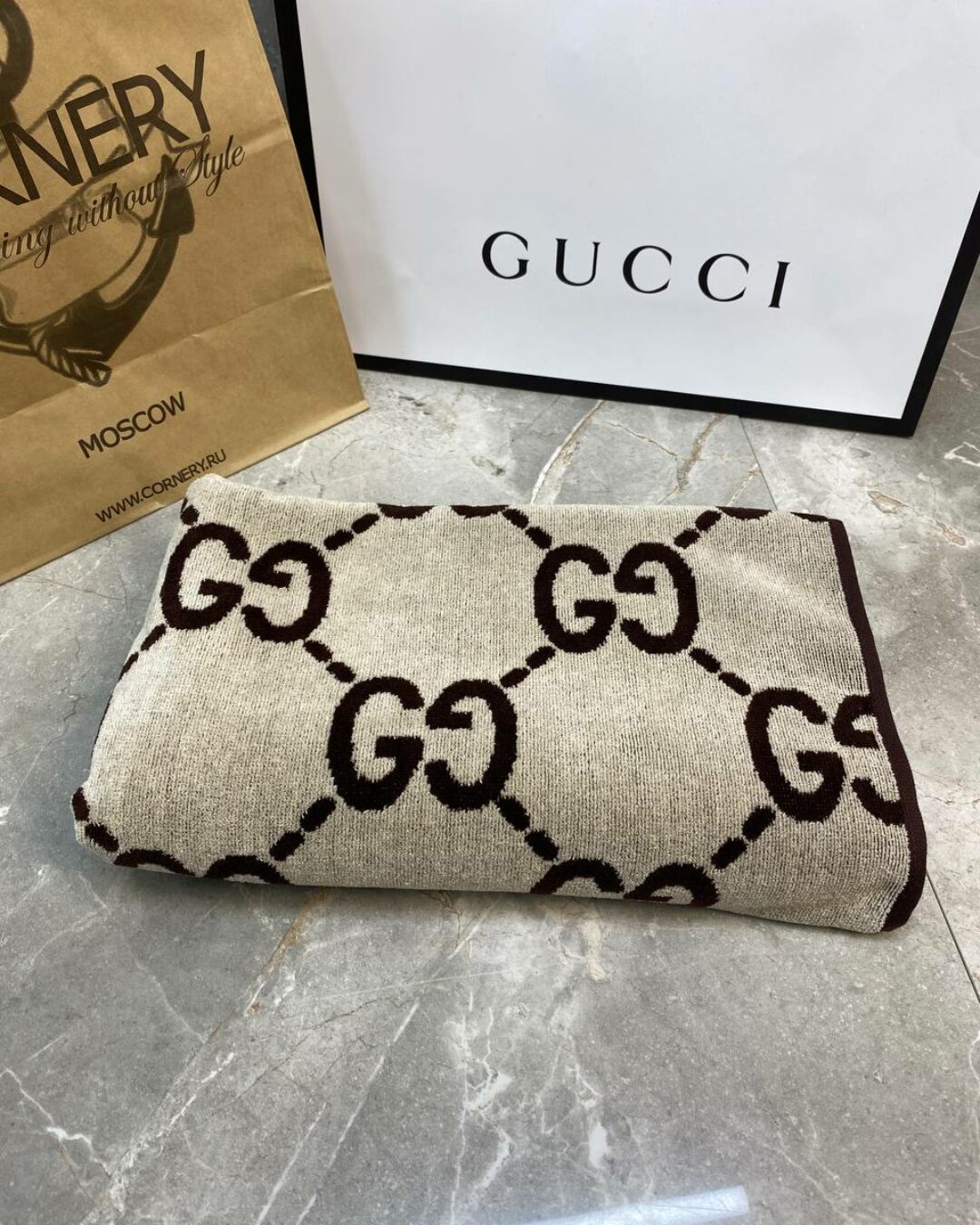Полотенце Gucci