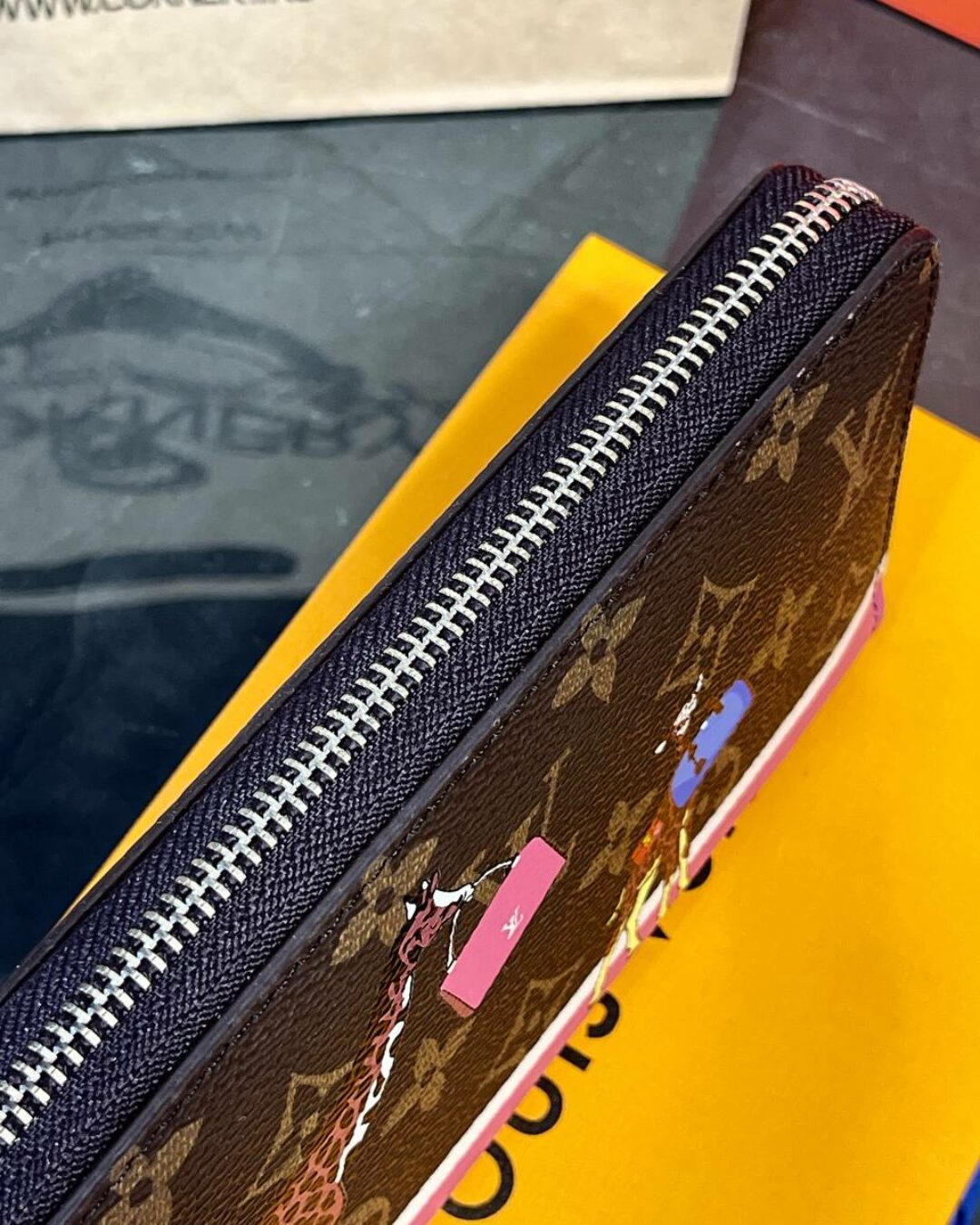 Портмоне Louis  Vuitton