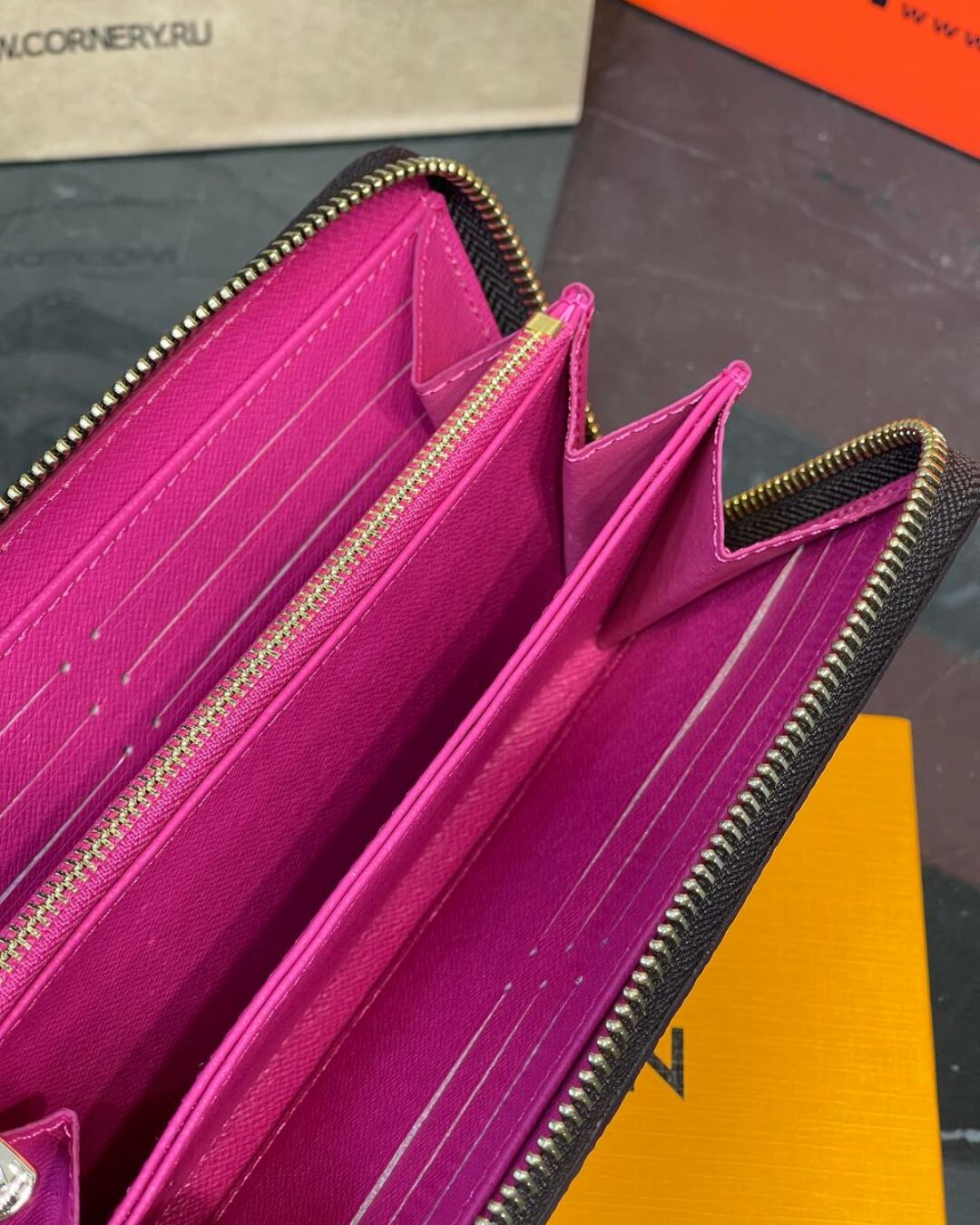 Портмоне Louis Vuitton