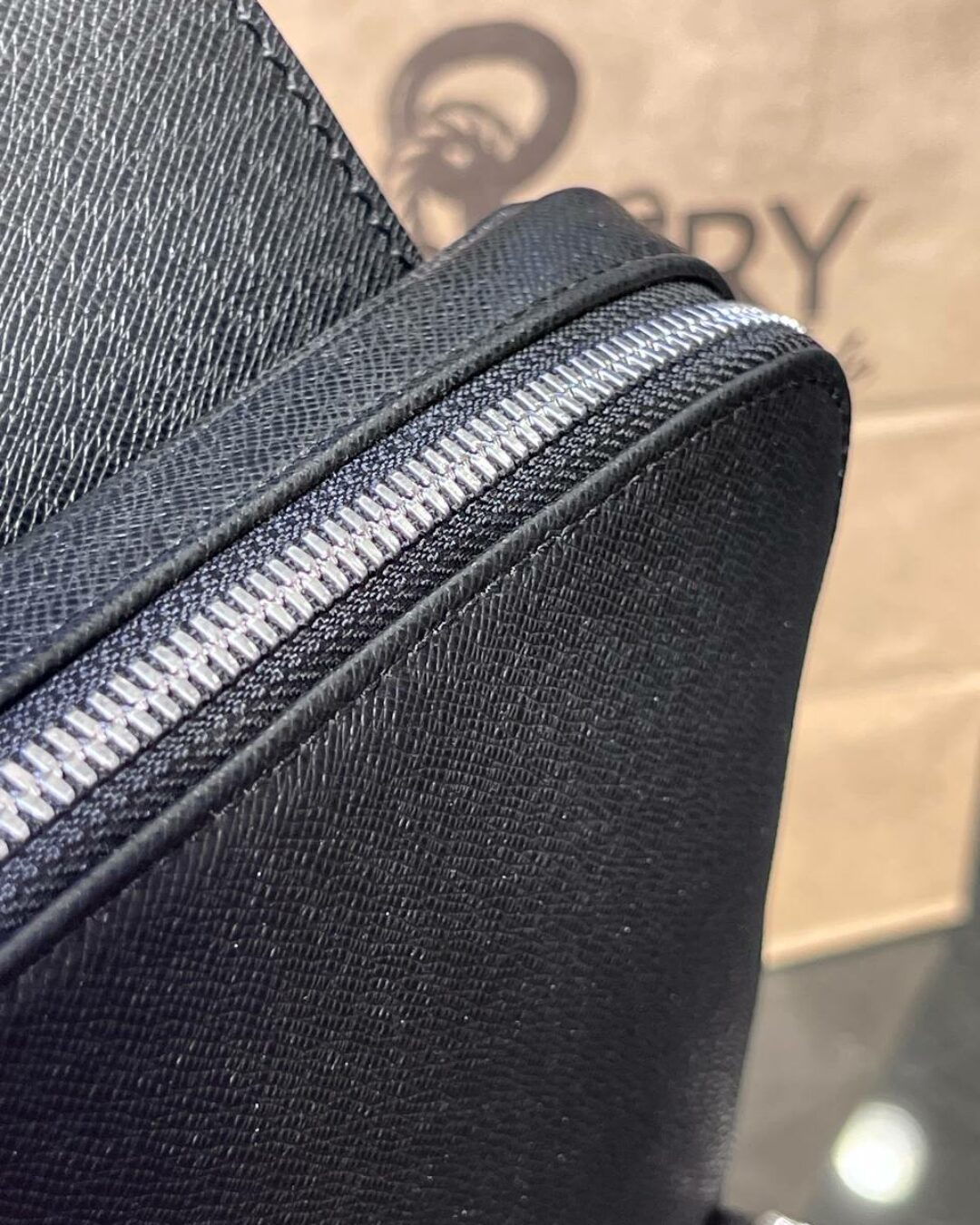 Сумка Louis Vuitton Avenue