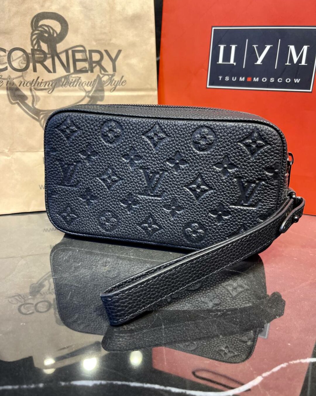 Сумка Louis Vuitton Alpha Wearable Wallet Bag