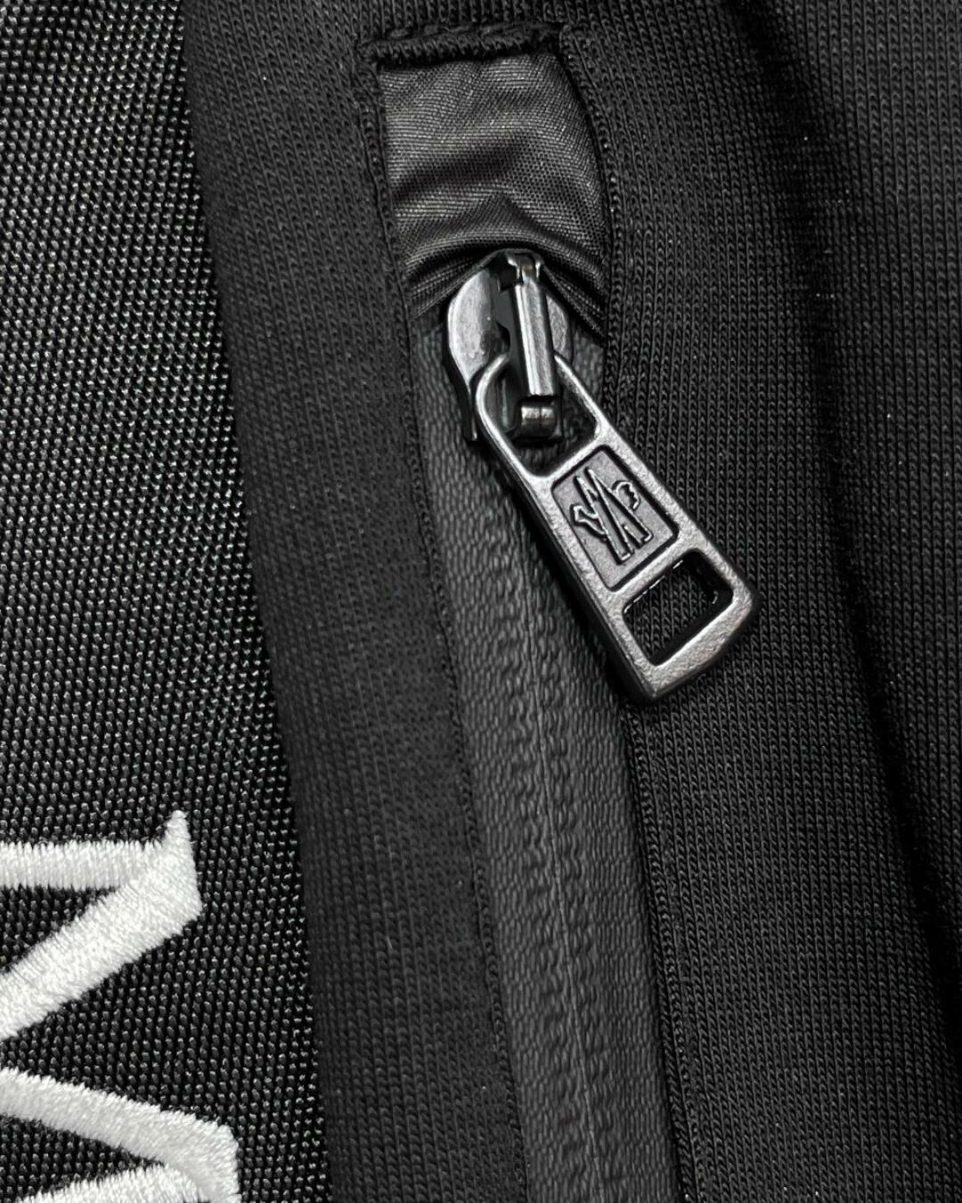 Спортивный костюм Moncler