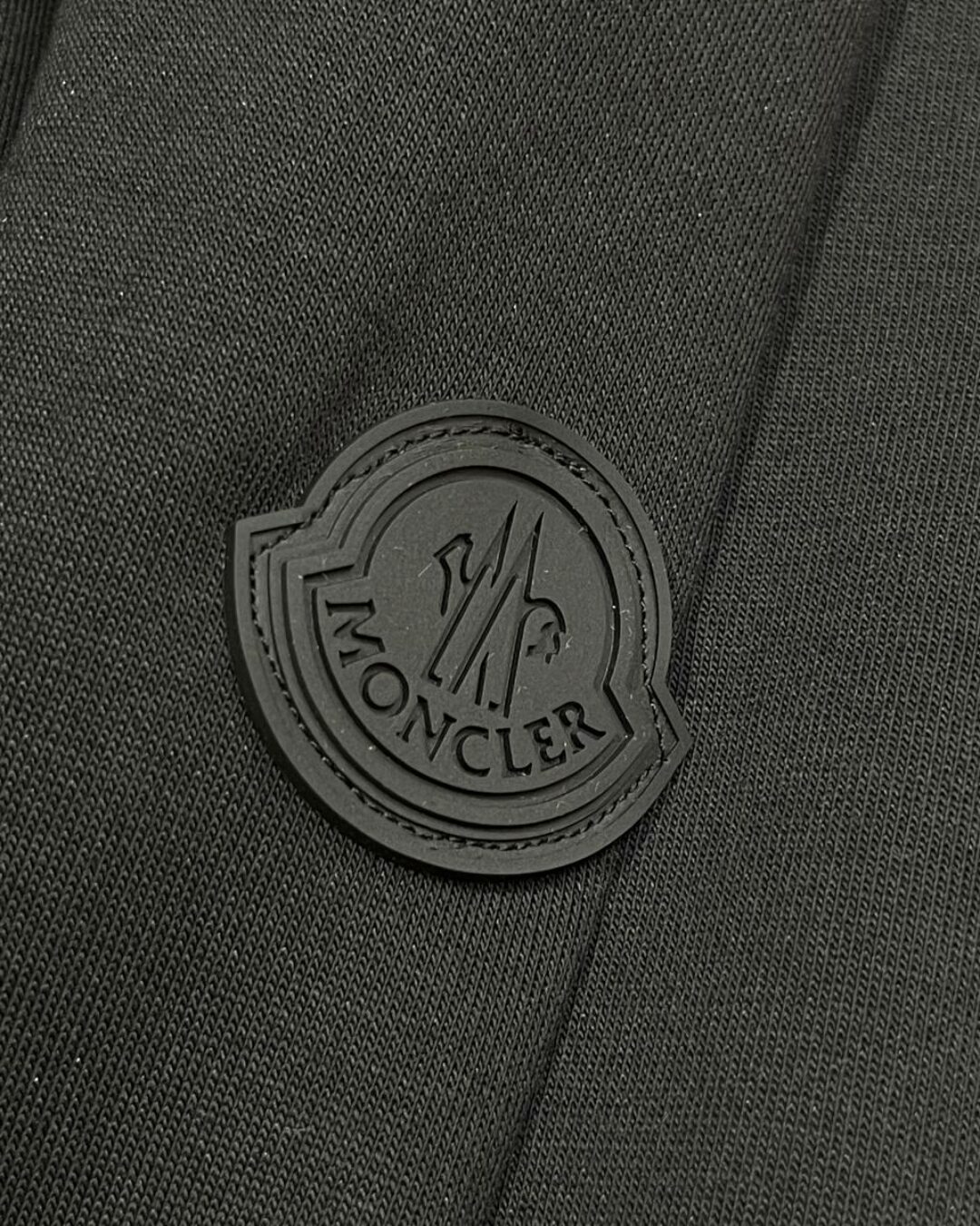 Спортивный костюм Moncler