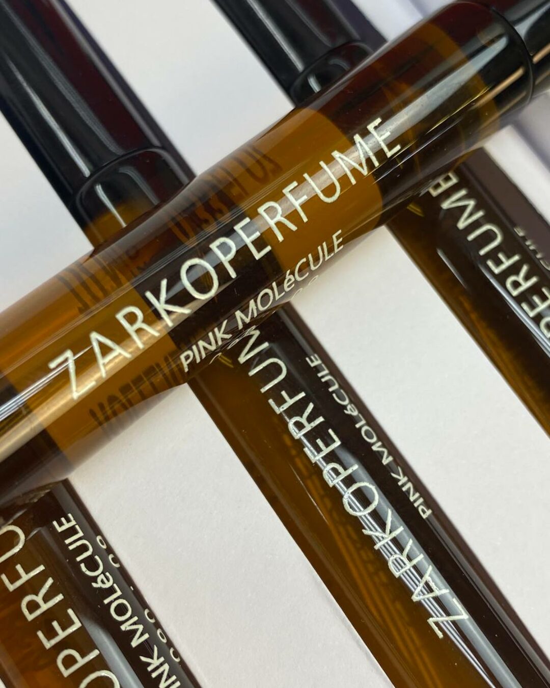 Парфюм Pink Molecule Zarkoperfume