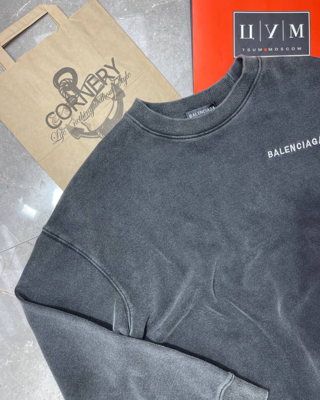 Кофта Balenciaga — фото 3