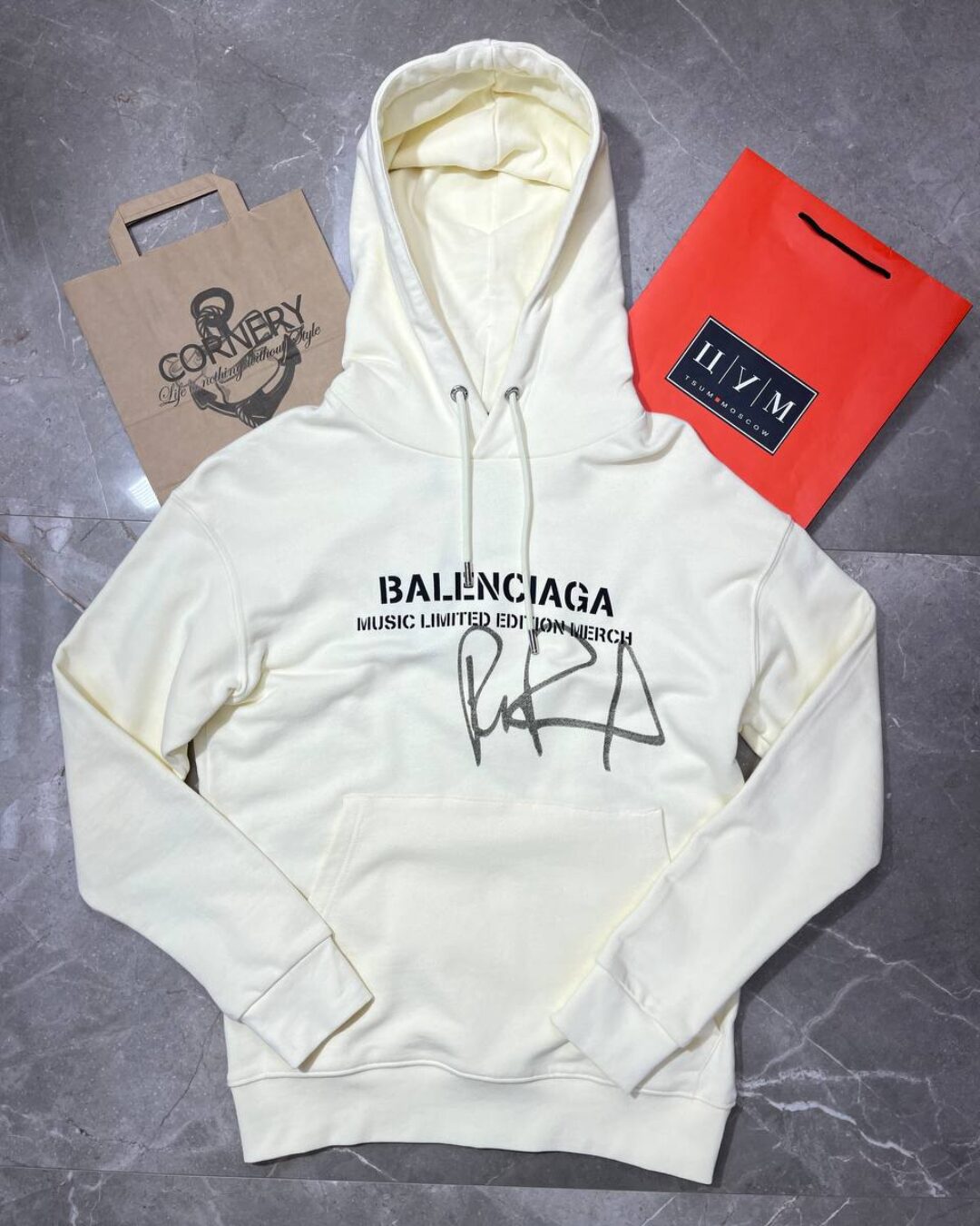 Худи Balenciaga