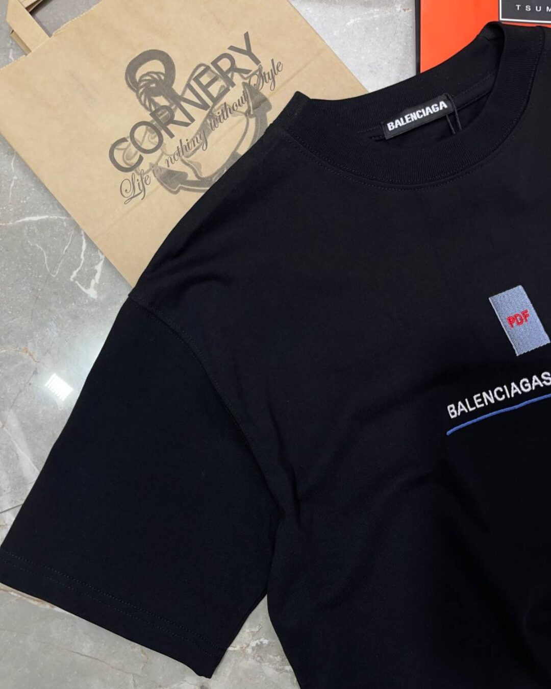 Футболка Balenciaga — фото 3