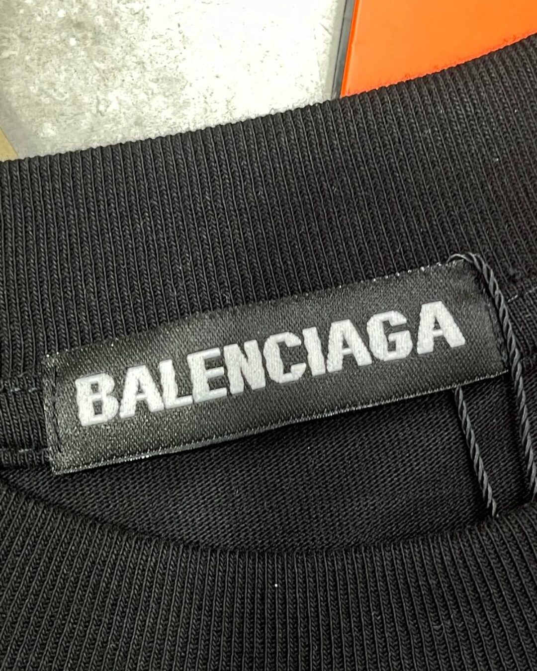 Футболка Balenciaga — фото 5