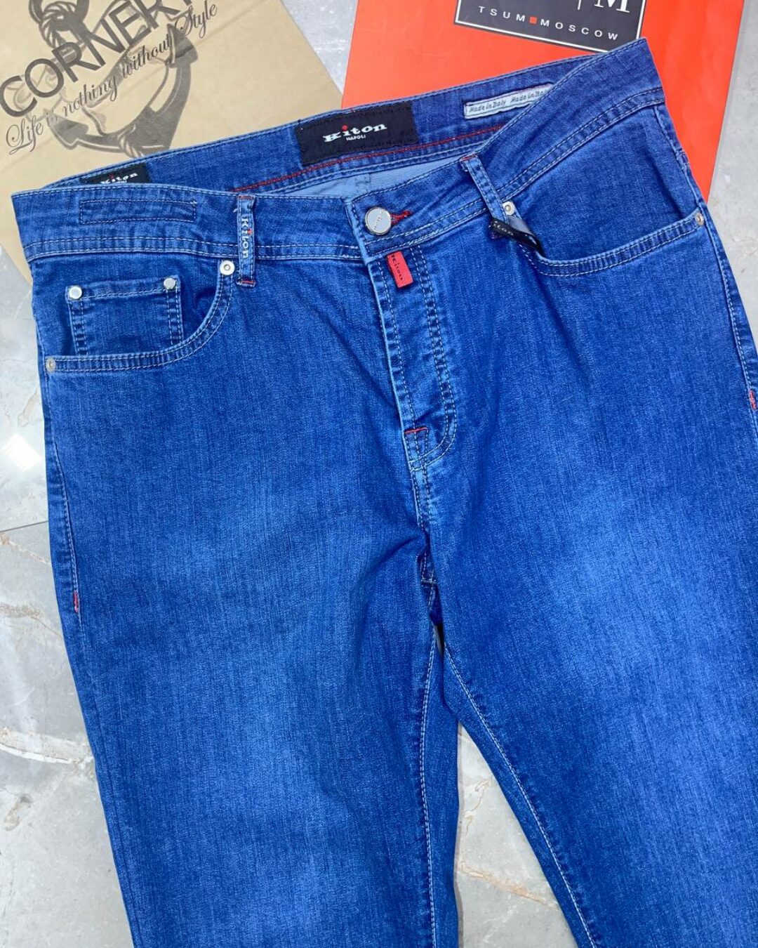Джинсы Kiton