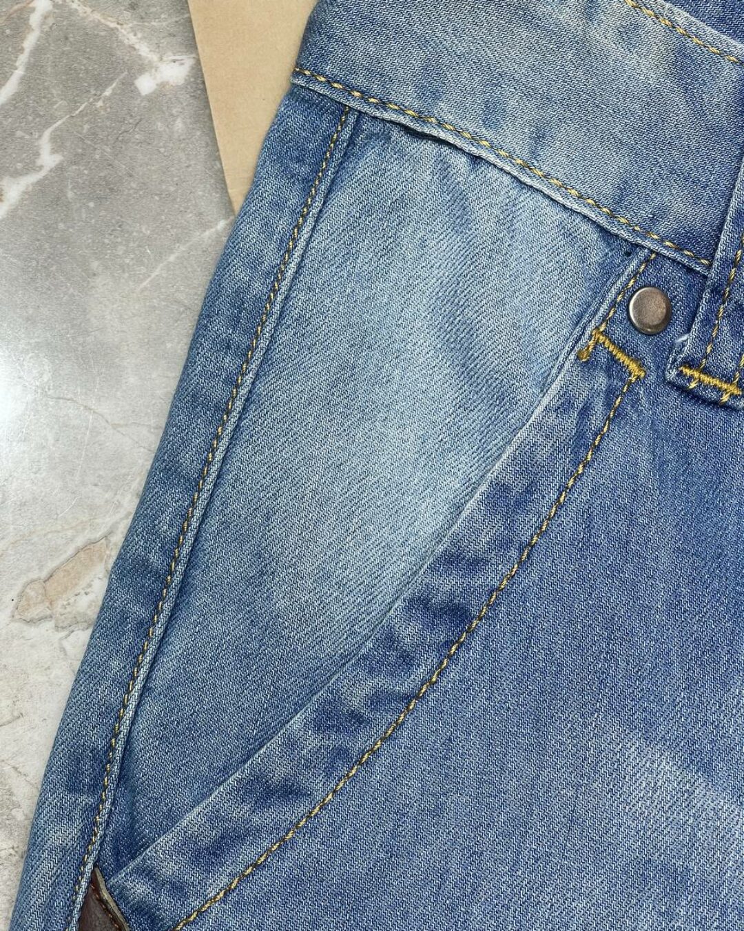 Джинсы Alexander McQueen