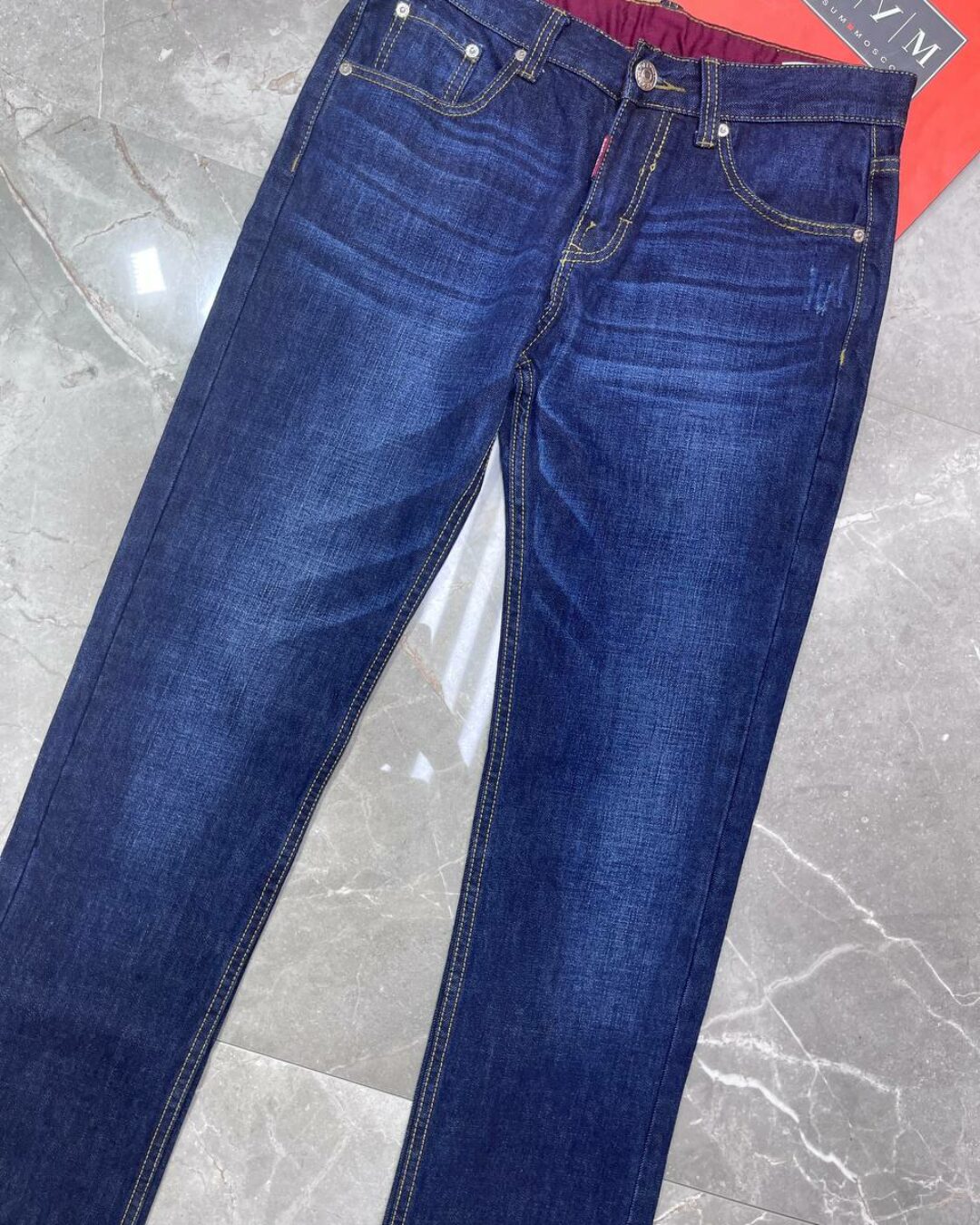 Джинсы Dsquared