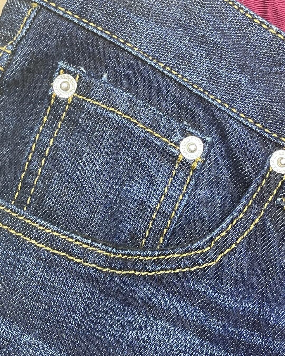 Джинсы Dsquared