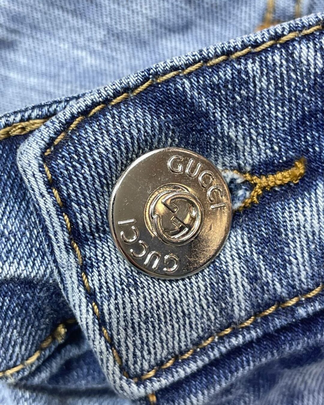 Джинсы Gucci