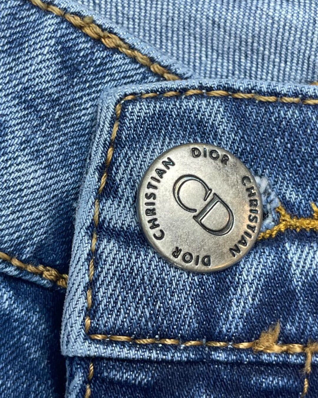 Джинсы Dior