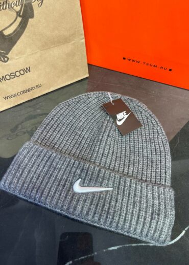 Шапка Nike