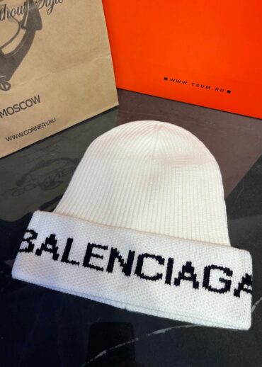 Шапка Balenciaga