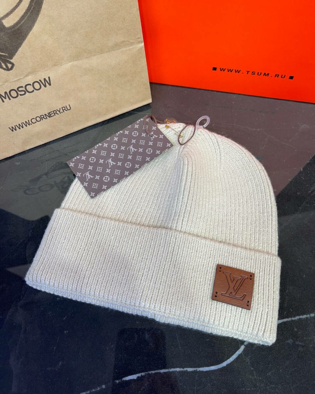 Шапка Louis Vuitton