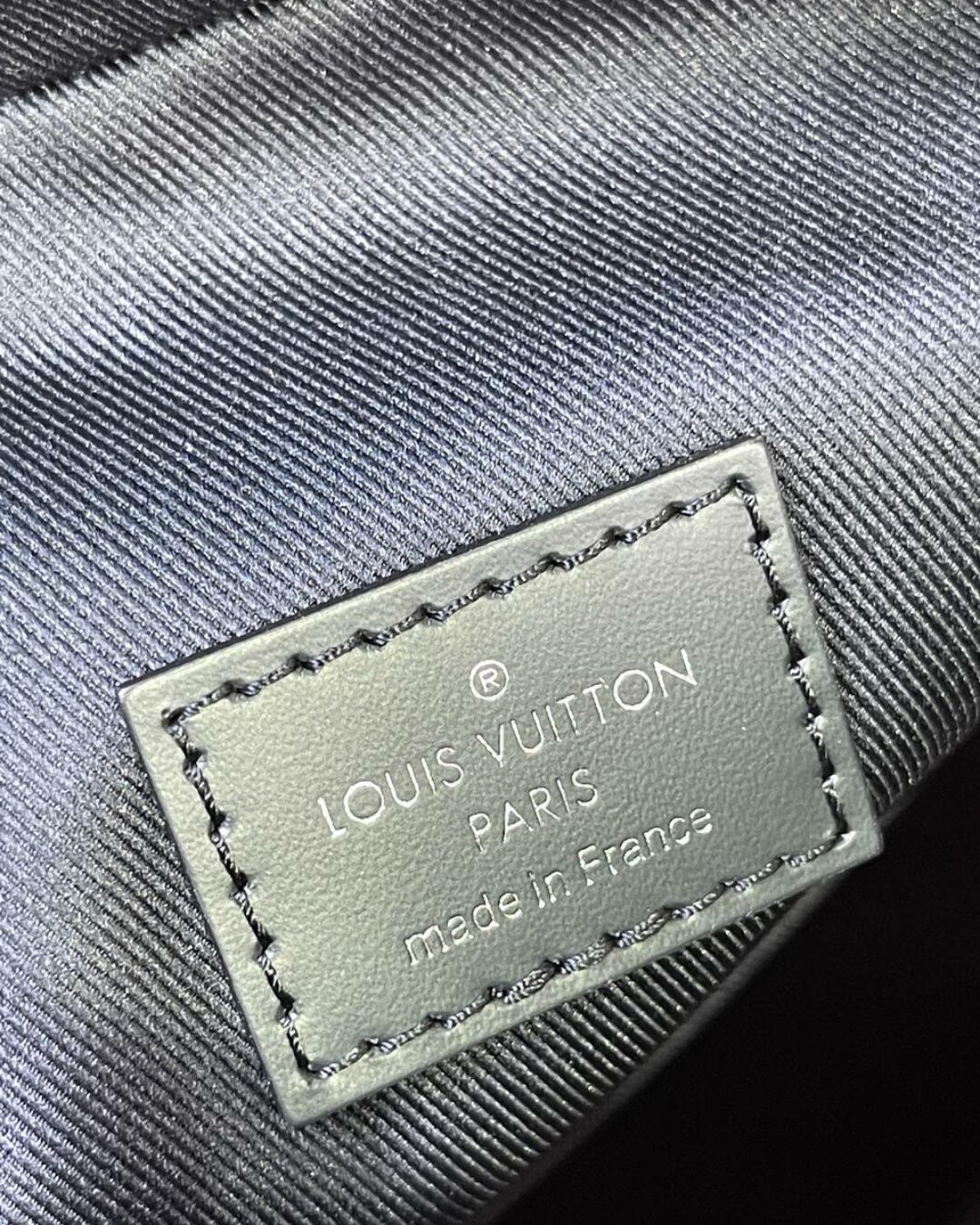 Сумка Louis Vuitton Avenue