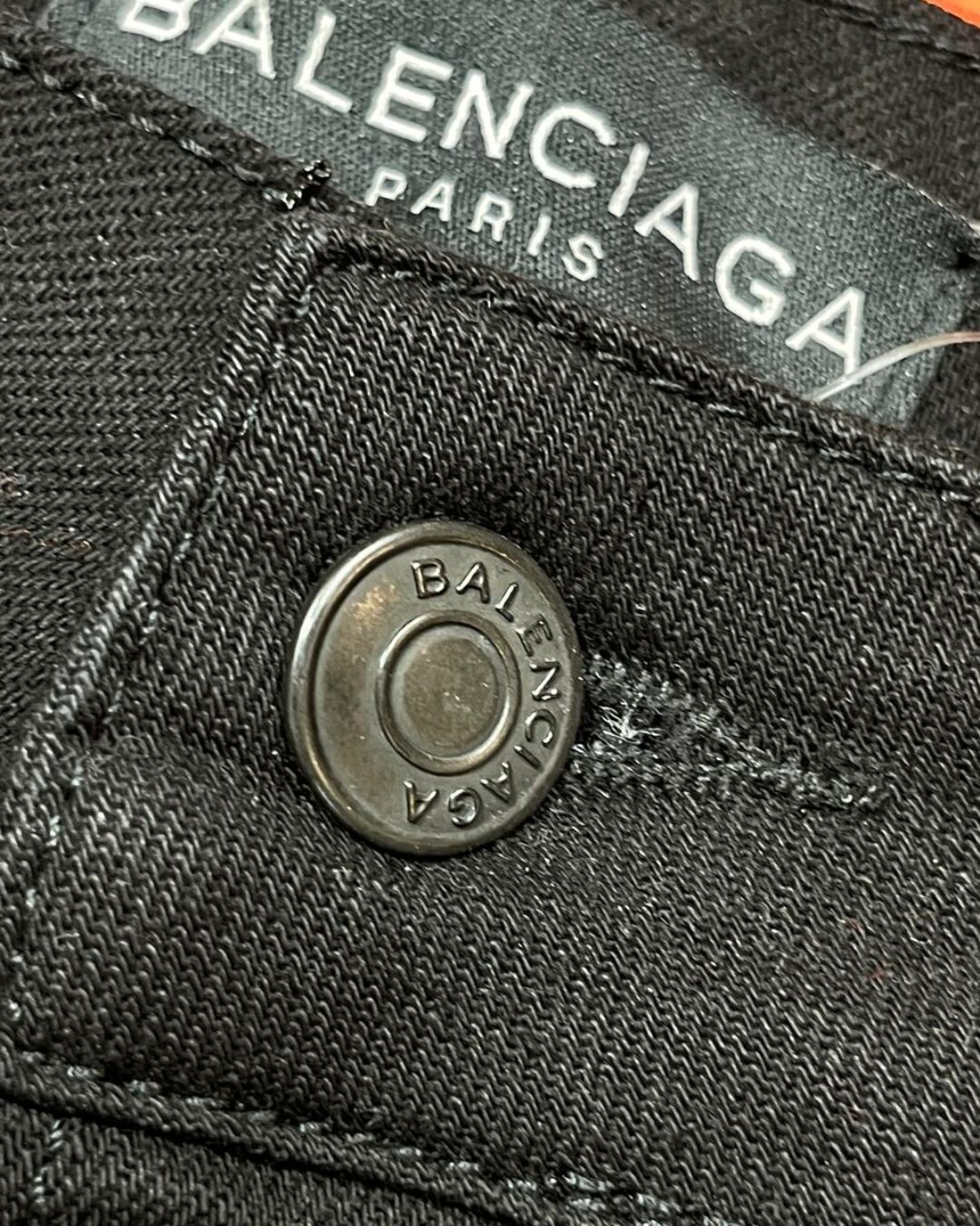 Джинсы Balenciaga