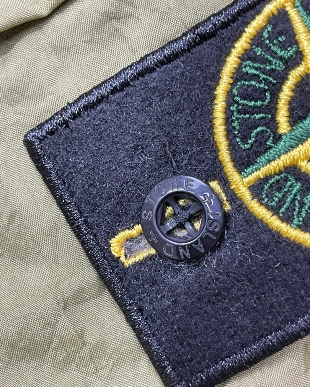 Шорты Stone Island