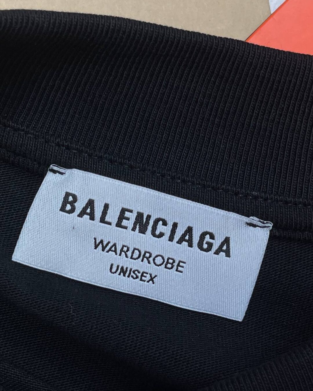 Футболка Balenciaga — фото 5