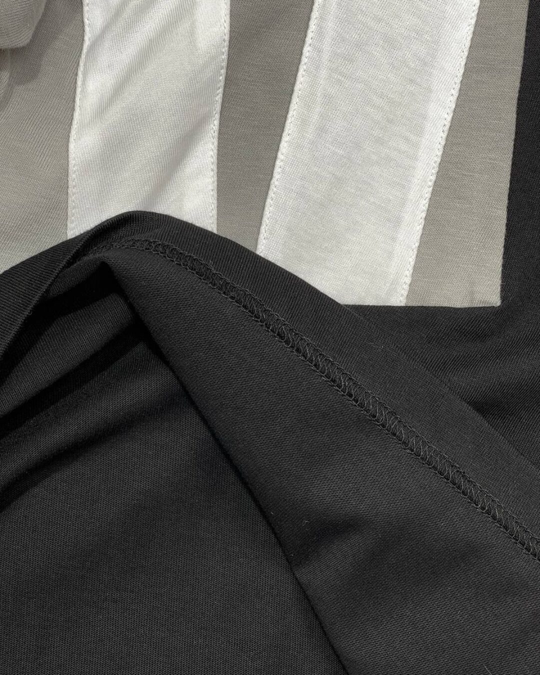 Футболка Balenciaga — фото 7