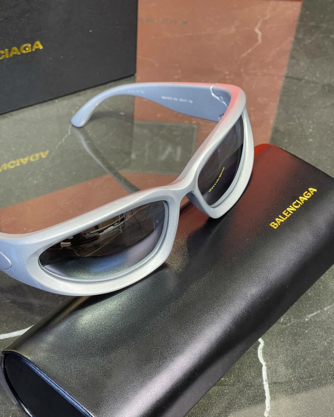 Очки Balenciaga