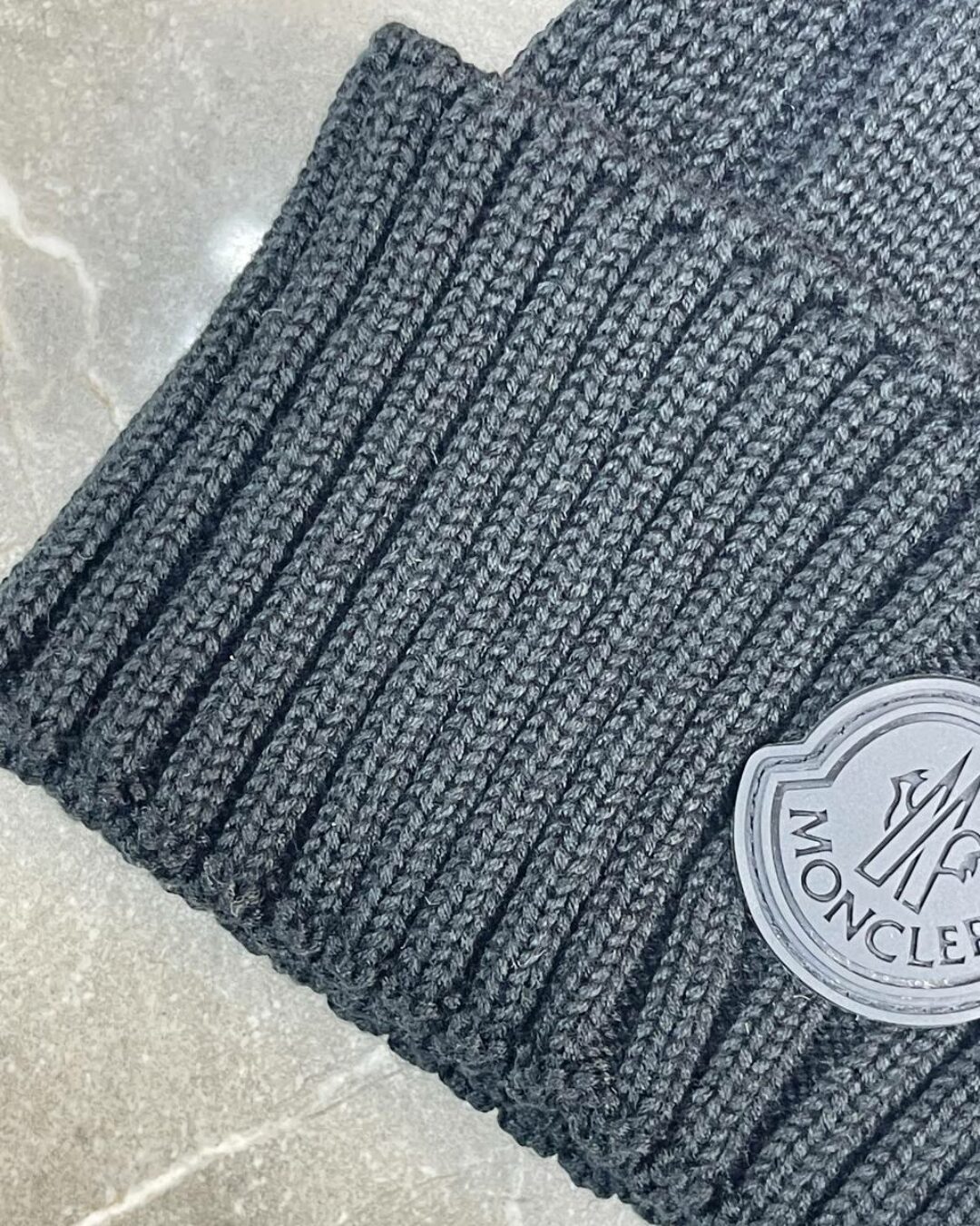 Шапка Moncler
