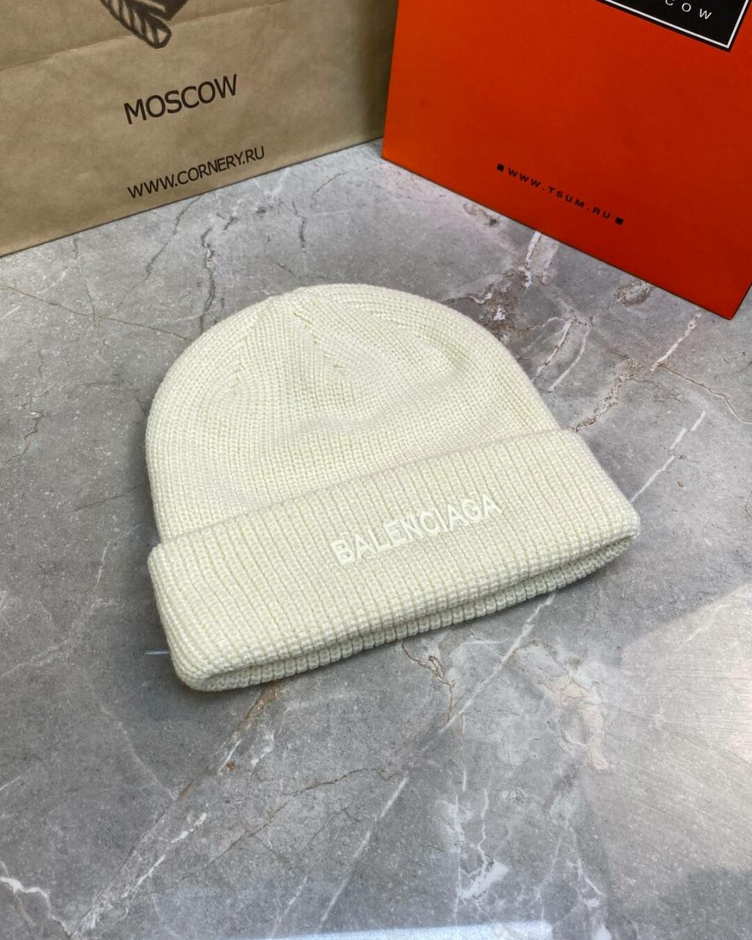 Шапка Balenciaga