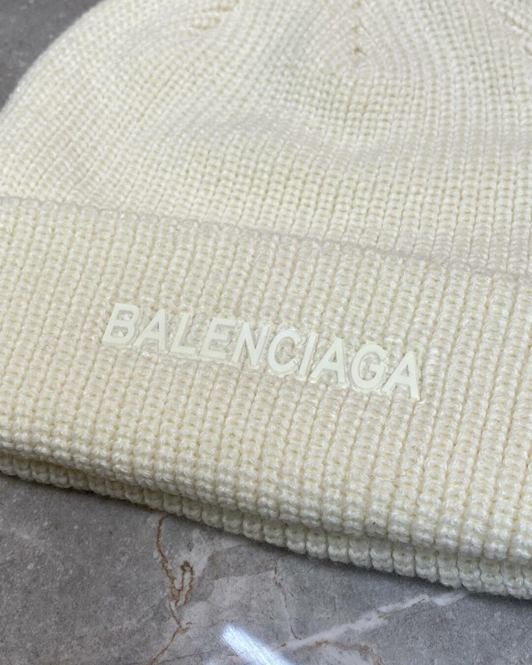 Шапка Balenciaga