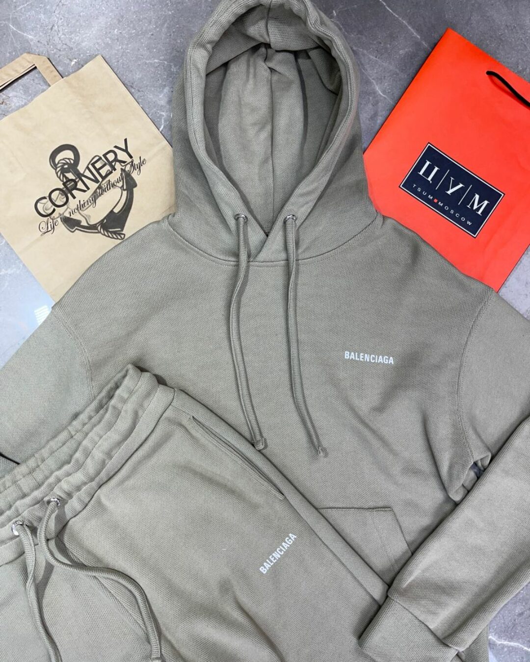 Спортивный Костюм Balenciaga