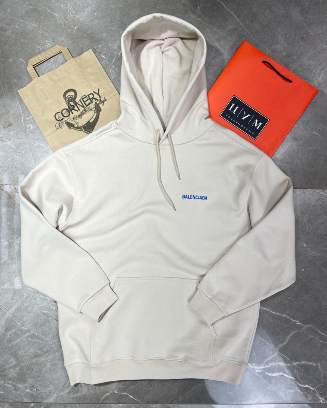Худи Balenciaga