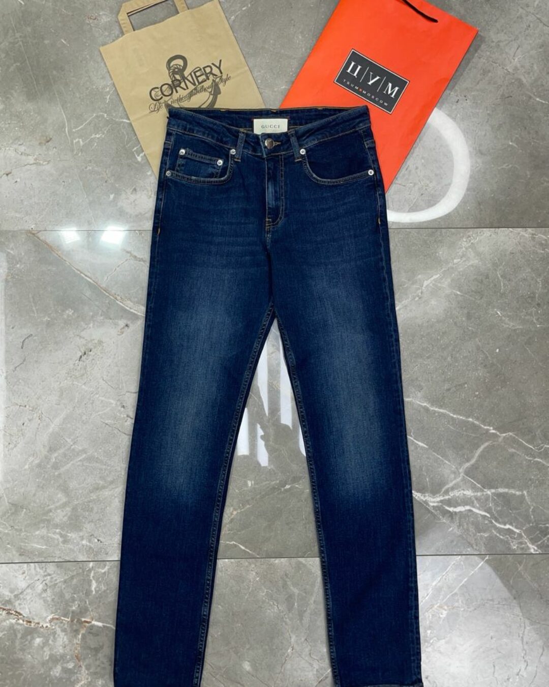 Джинсы Gucci