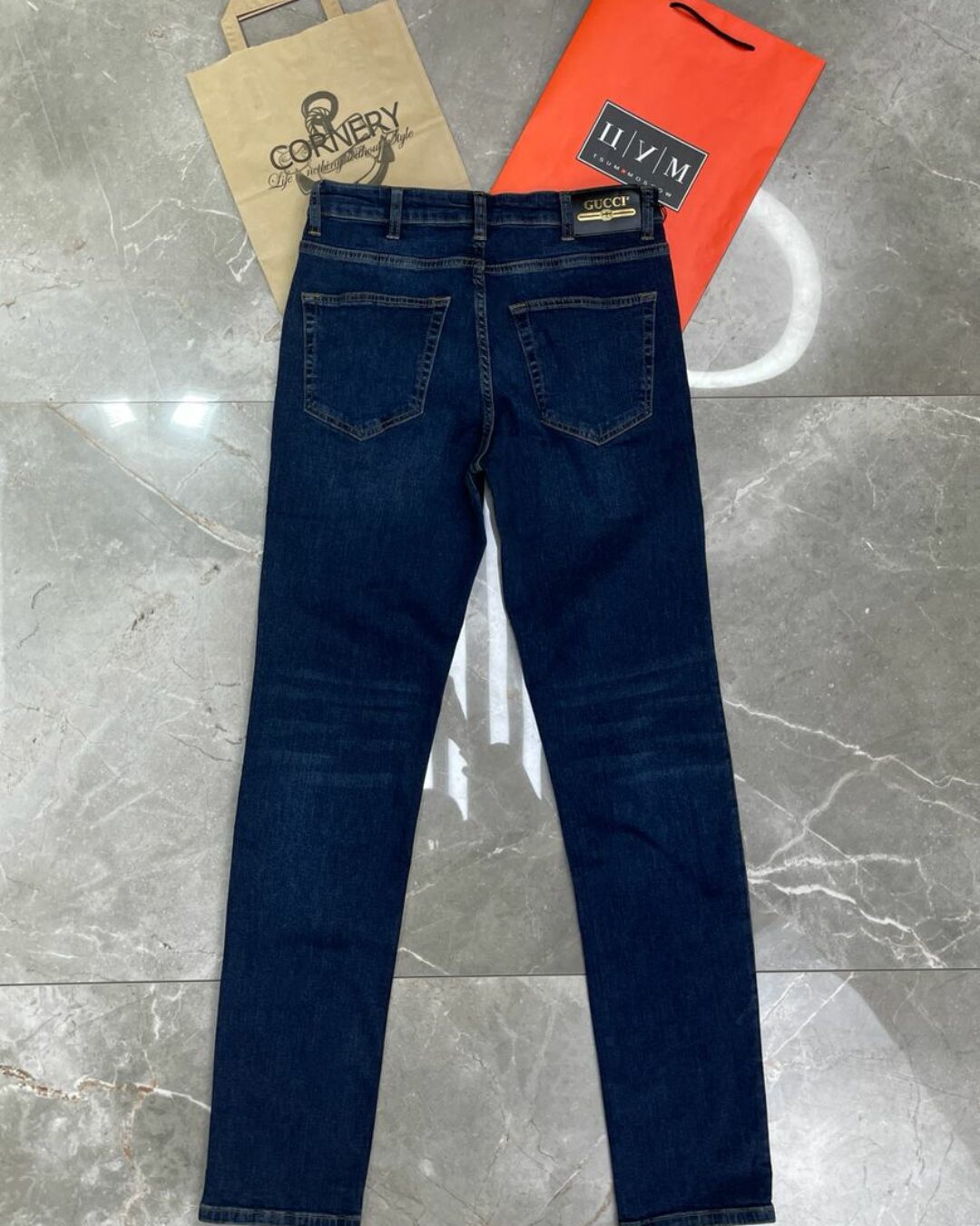 Джинсы Gucci