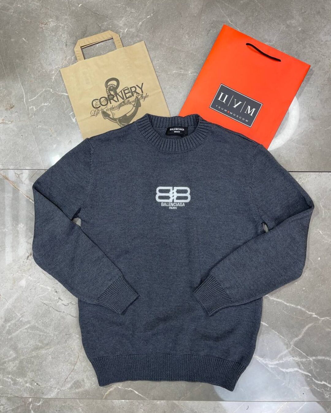 Свитер Balenciaga