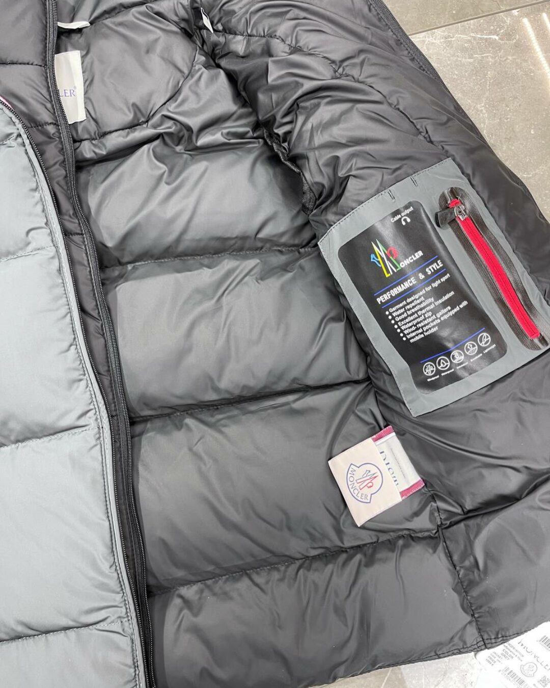 Куртка Moncler
