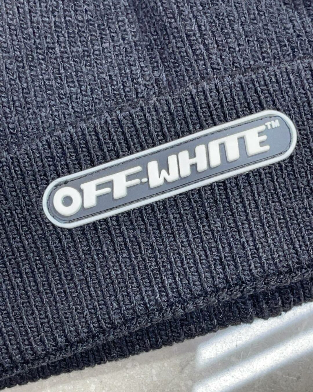 Шапка Off White