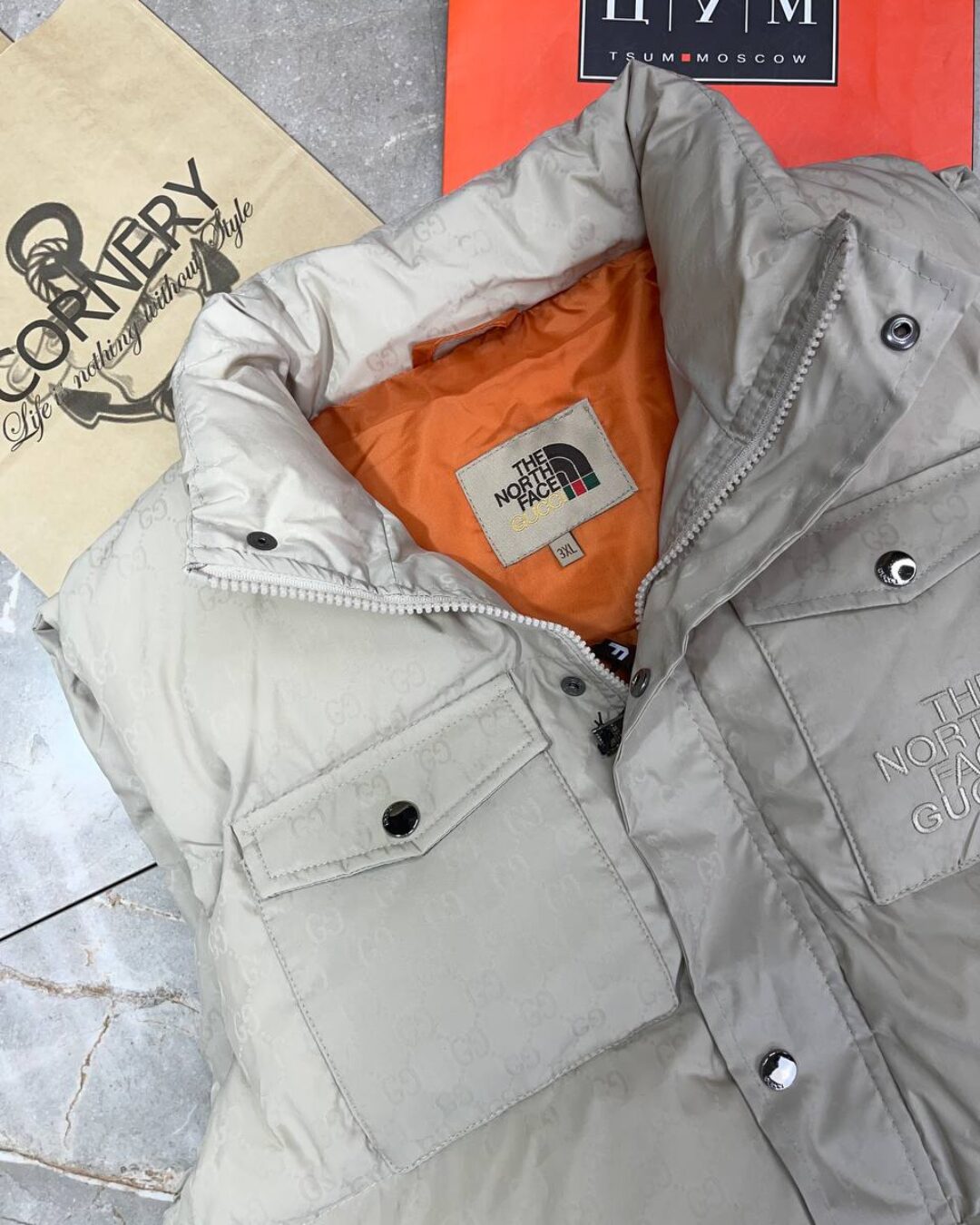 Жилет The North Face x Gucci — фото 3