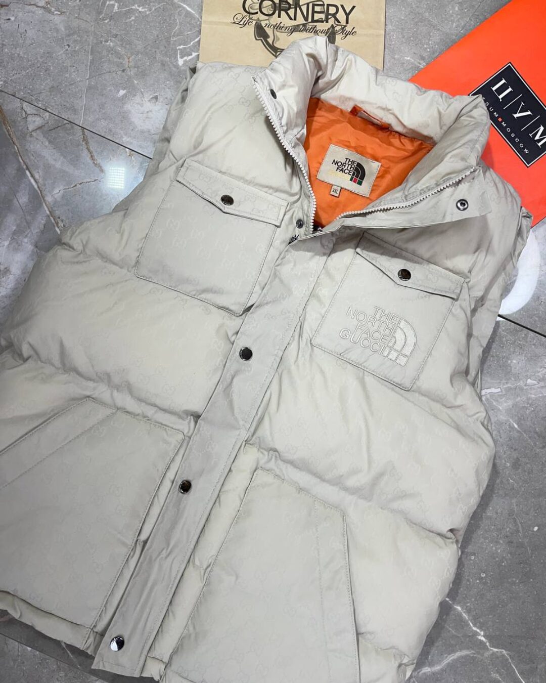Жилет The North Face x Gucci — фото 8