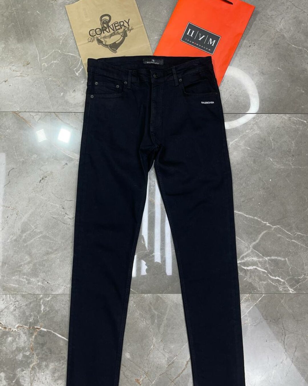Джинсы Balenciaga